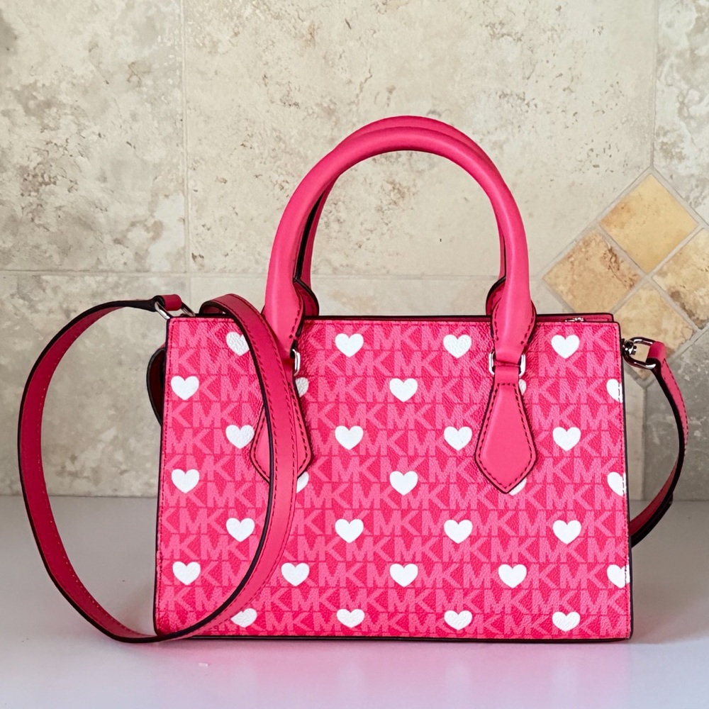 Michael Kors Sheila SM Pink Heart Satchel Shoulder Bag & Wallet Set - Picture 3 of 16